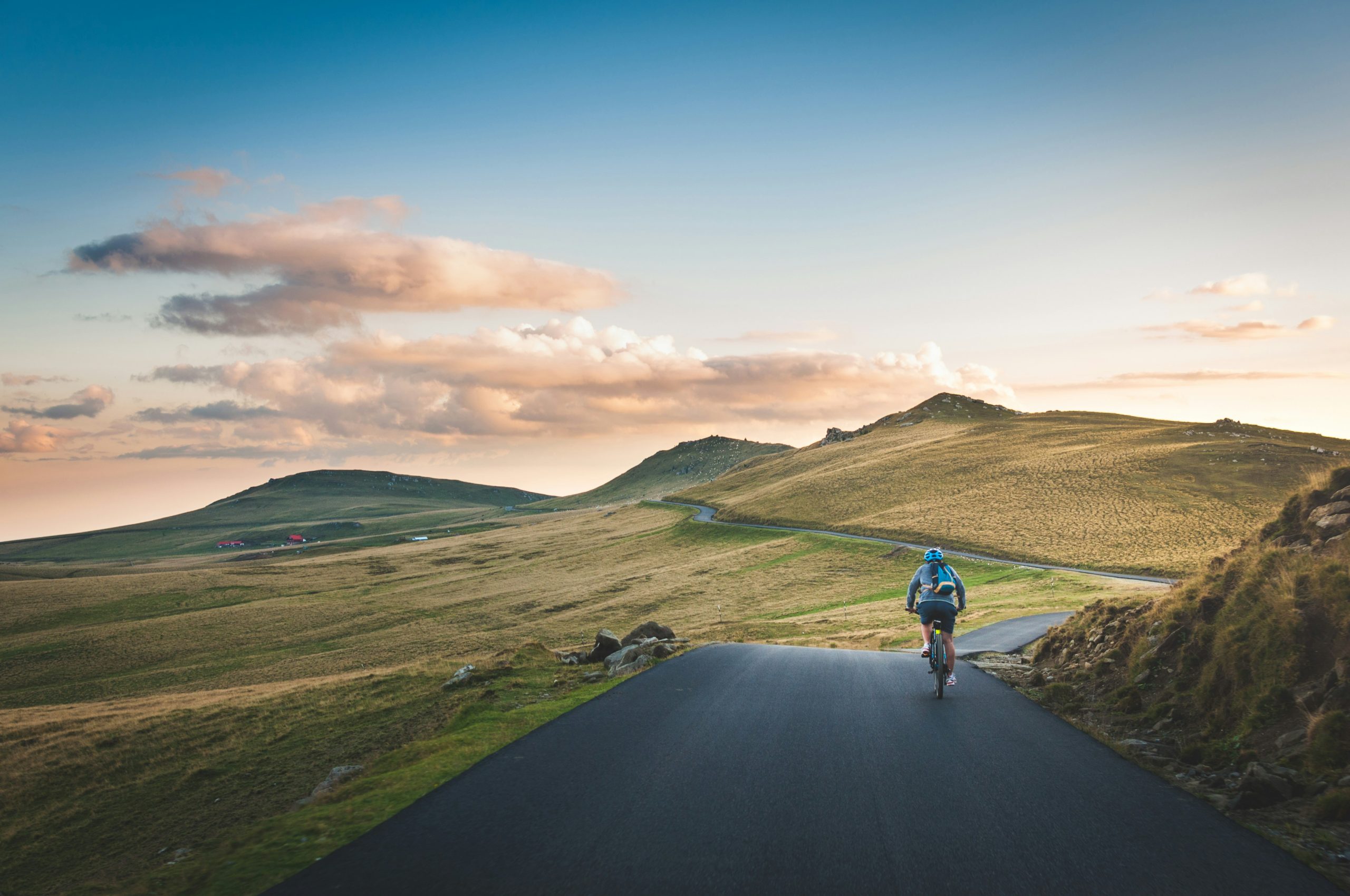 Why Is a Best-Rated Phone Holder for Bike the Top Choice for Cyclists